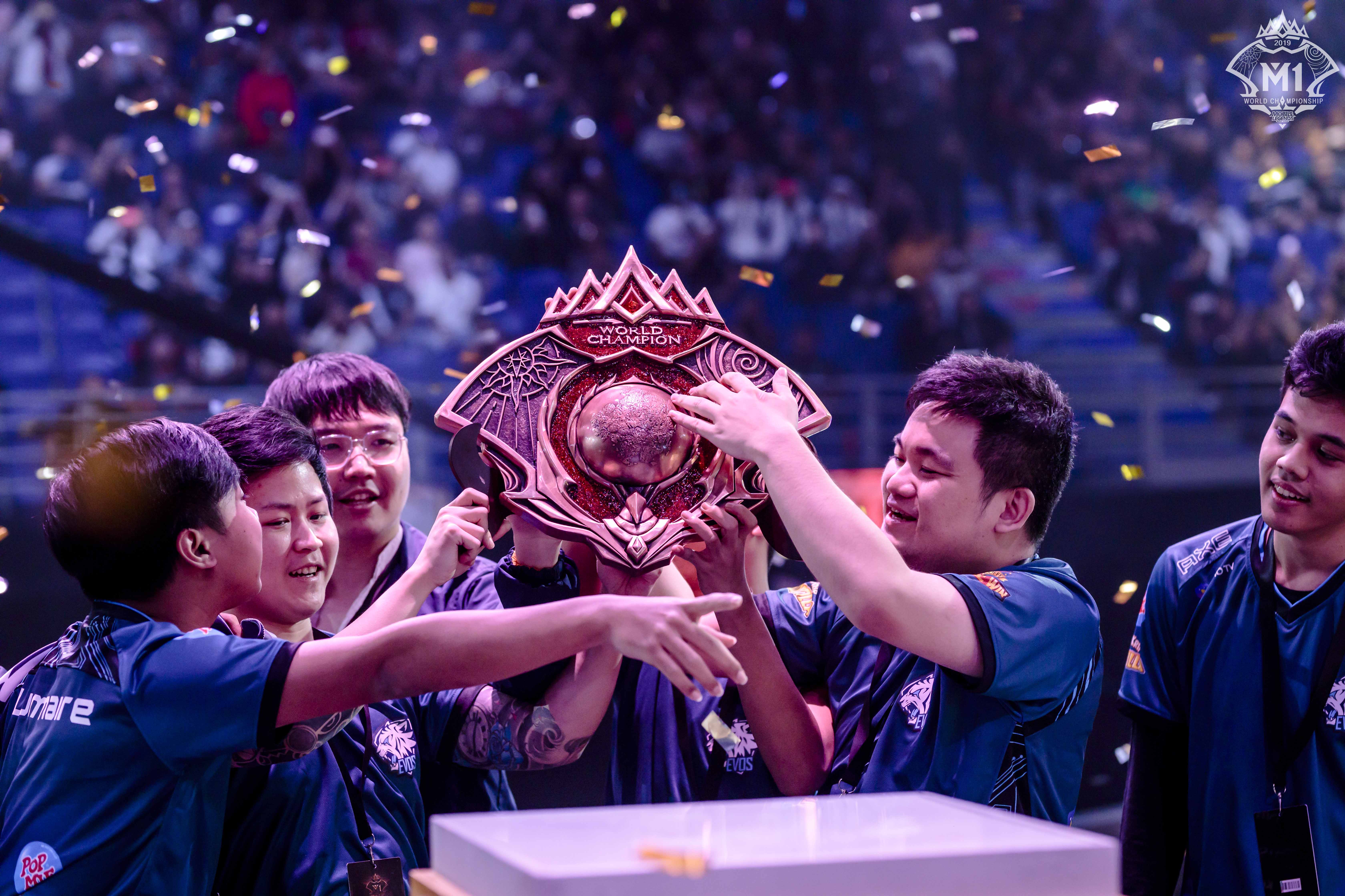 开元棋牌入口 - 萨拉赫巅峰对决，Doinb与30激战皇家马德里分钟，逆转胜负难料！